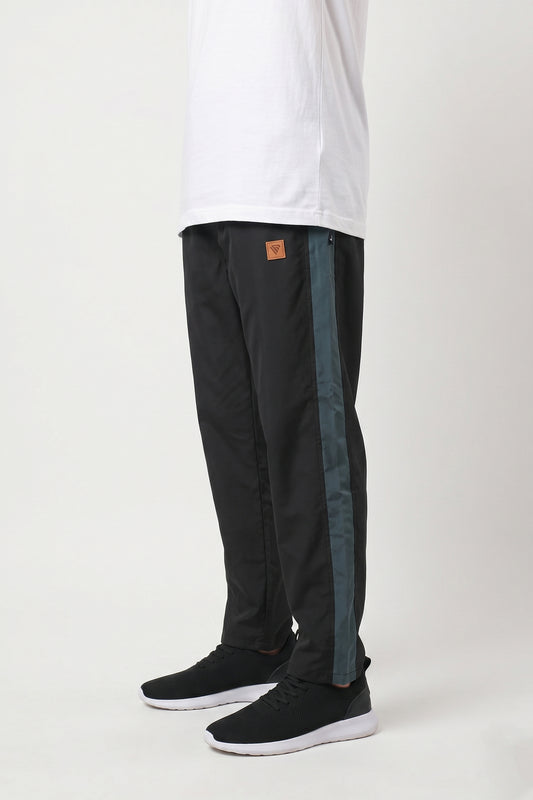 BLACK CONTRAST PANEL WOVEN TROUSER