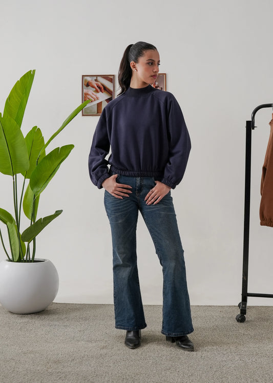 NAVY RAGLAN CROP FIT SWEATSHIRT