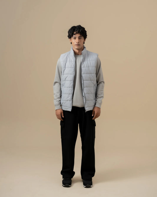 SILVER GREY SLEEVELESS PUFFER JACKET