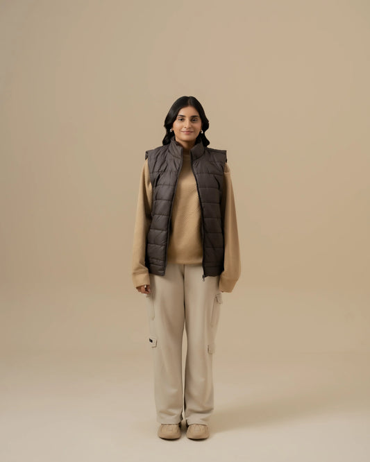 WOMEN BROWN SLEEVELESS PUFFER JACKET