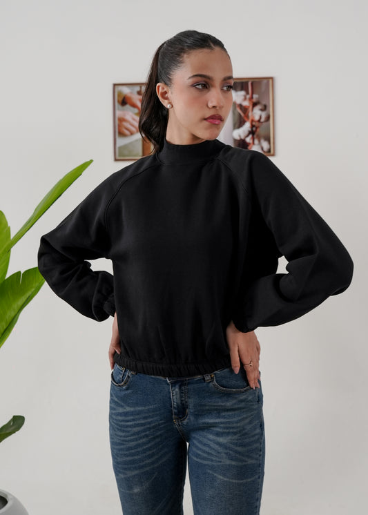 BLACK RAGLAN CROP FIT SWEATSHIRT