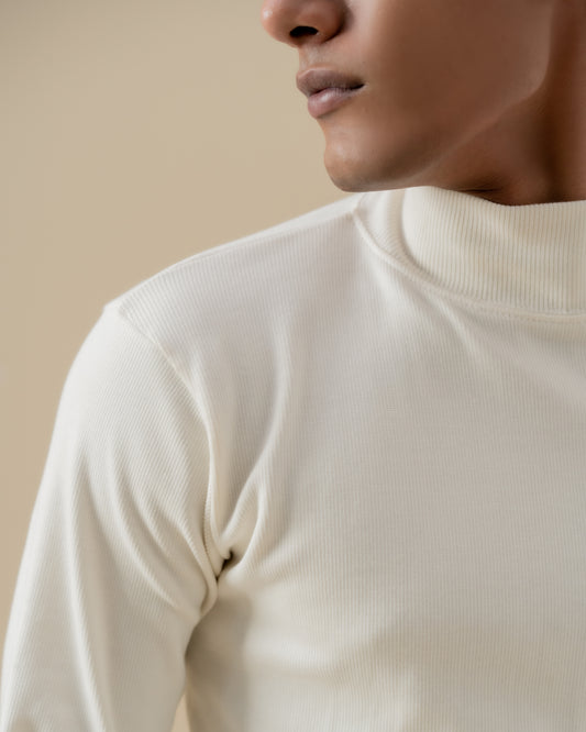 WHITE MOCK NECK