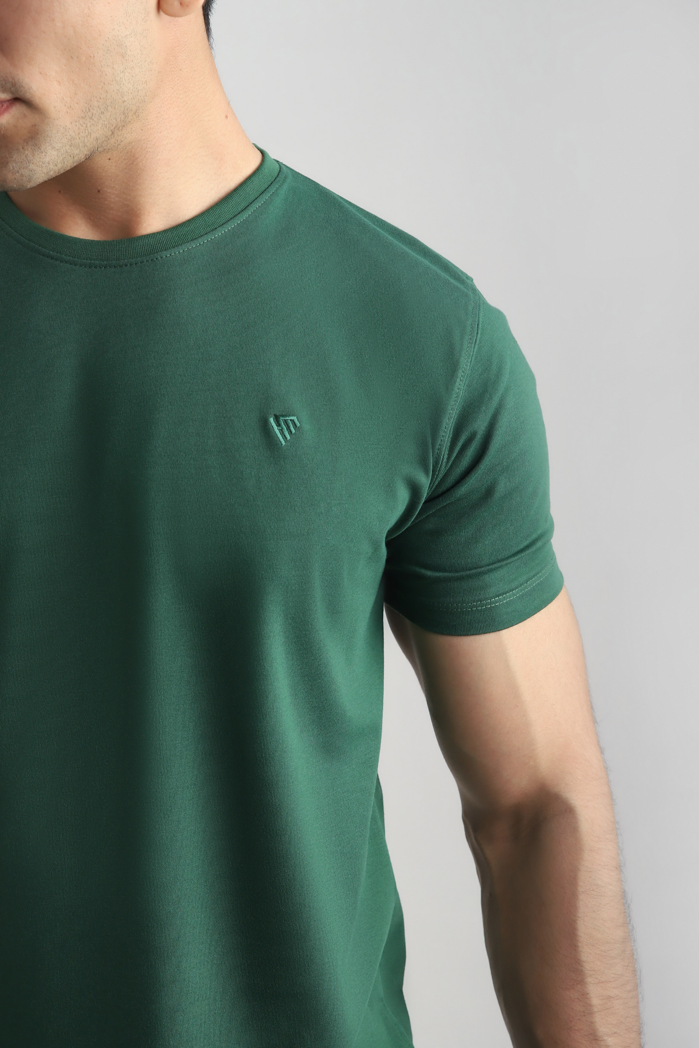 FOREST GREEN TEE