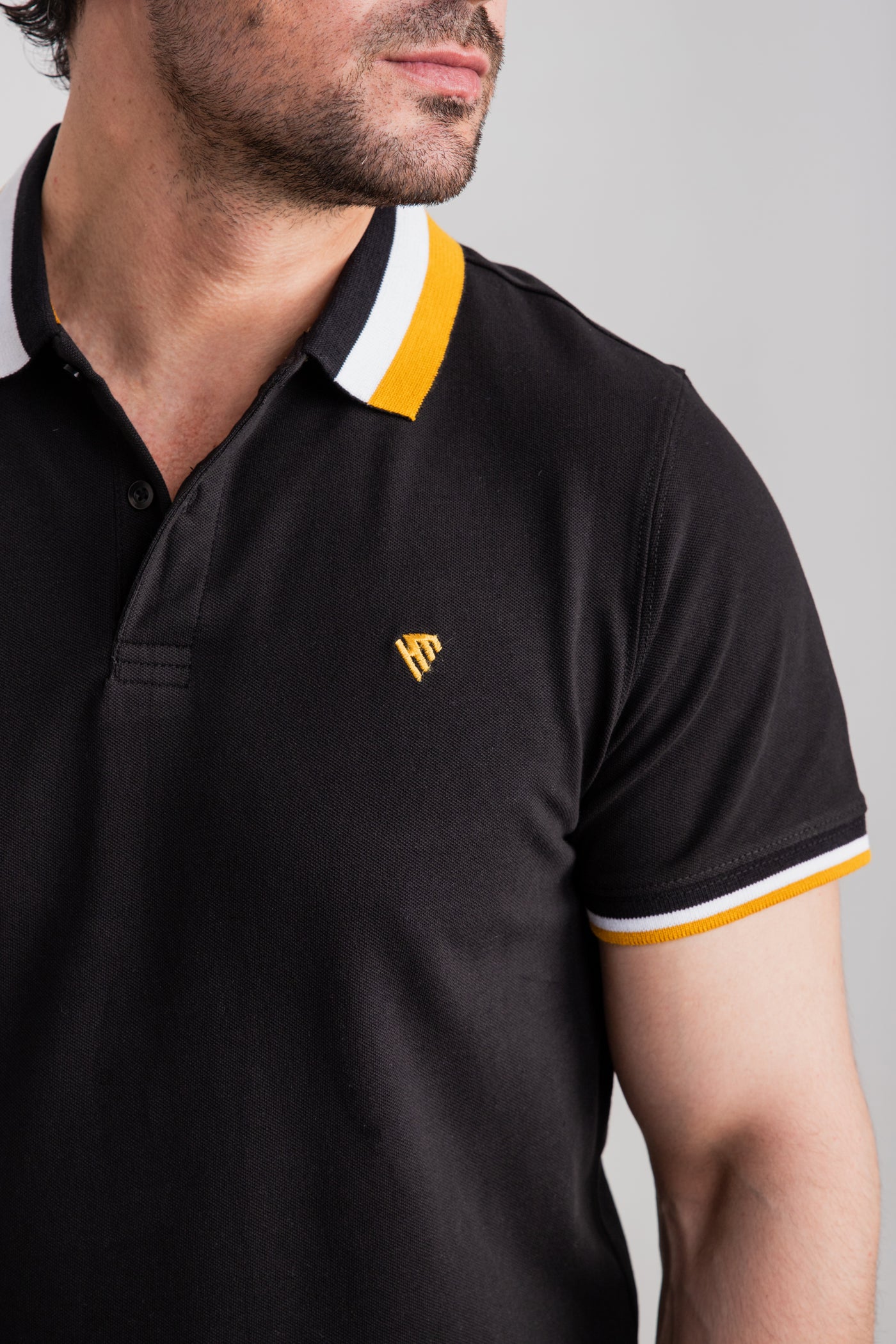 BLACK CONTRAST COLLAR POLO