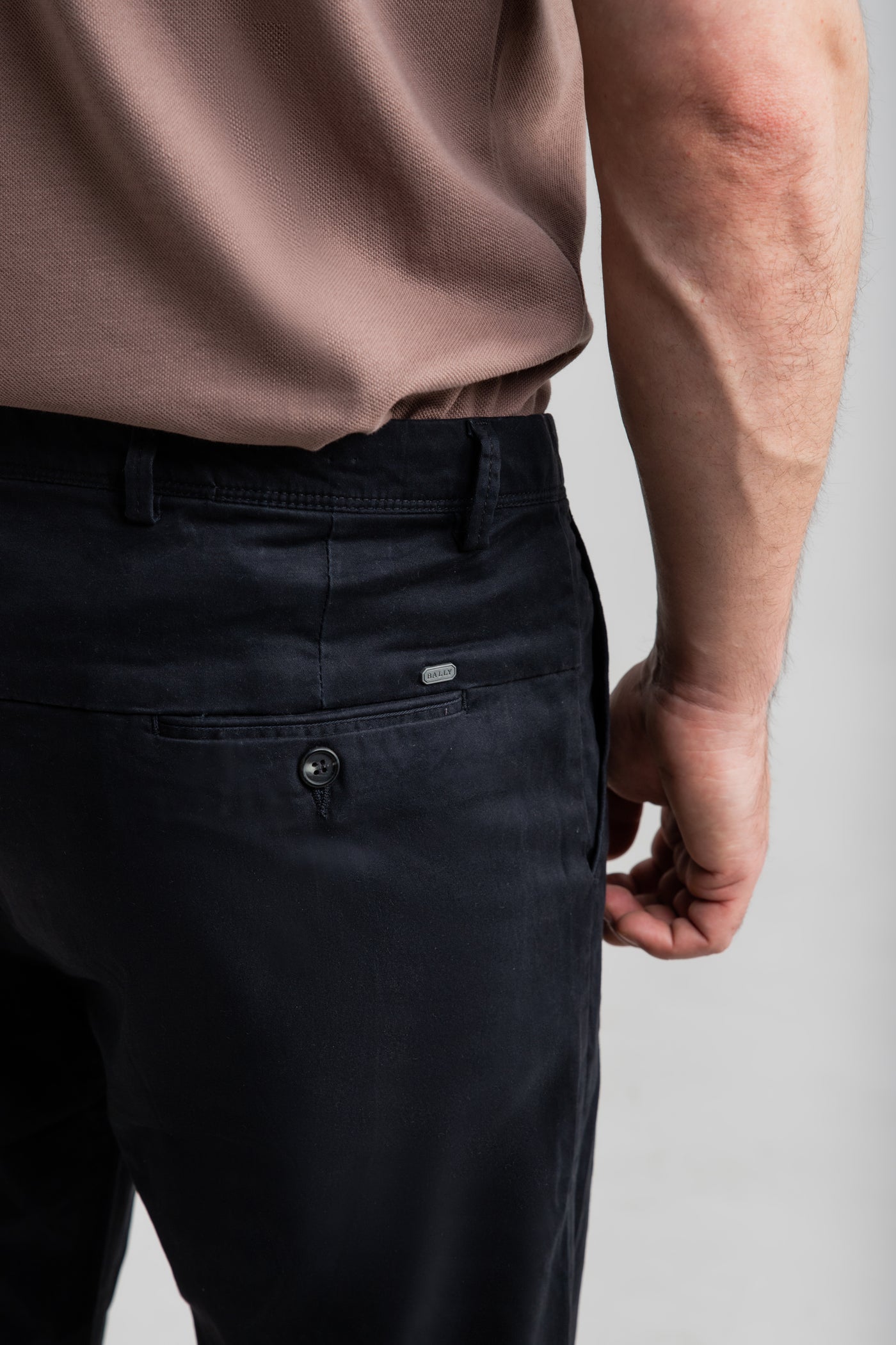 BLACK STRETCH CHINO PANTS