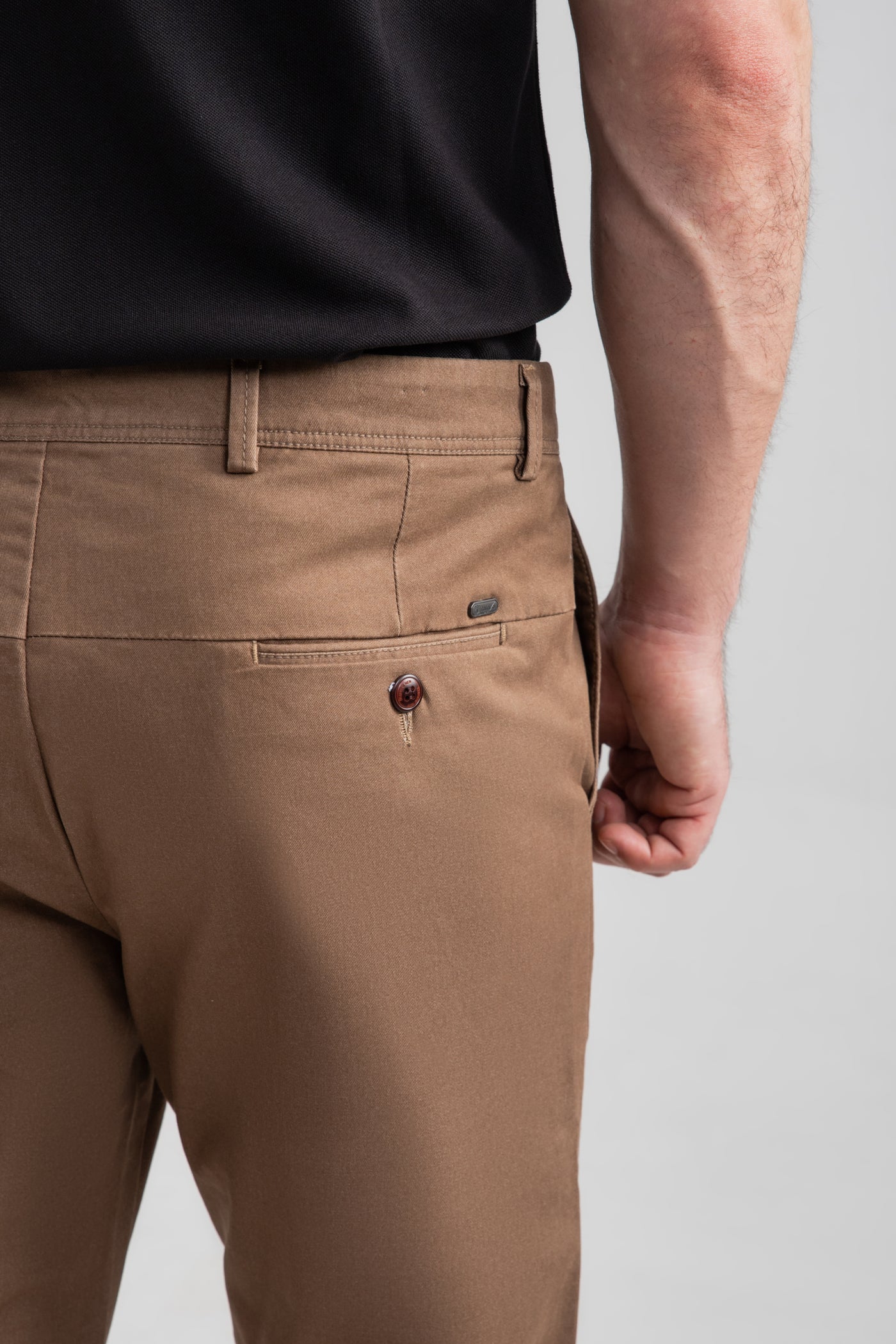 BROWN STRETCH CHINO PANTS