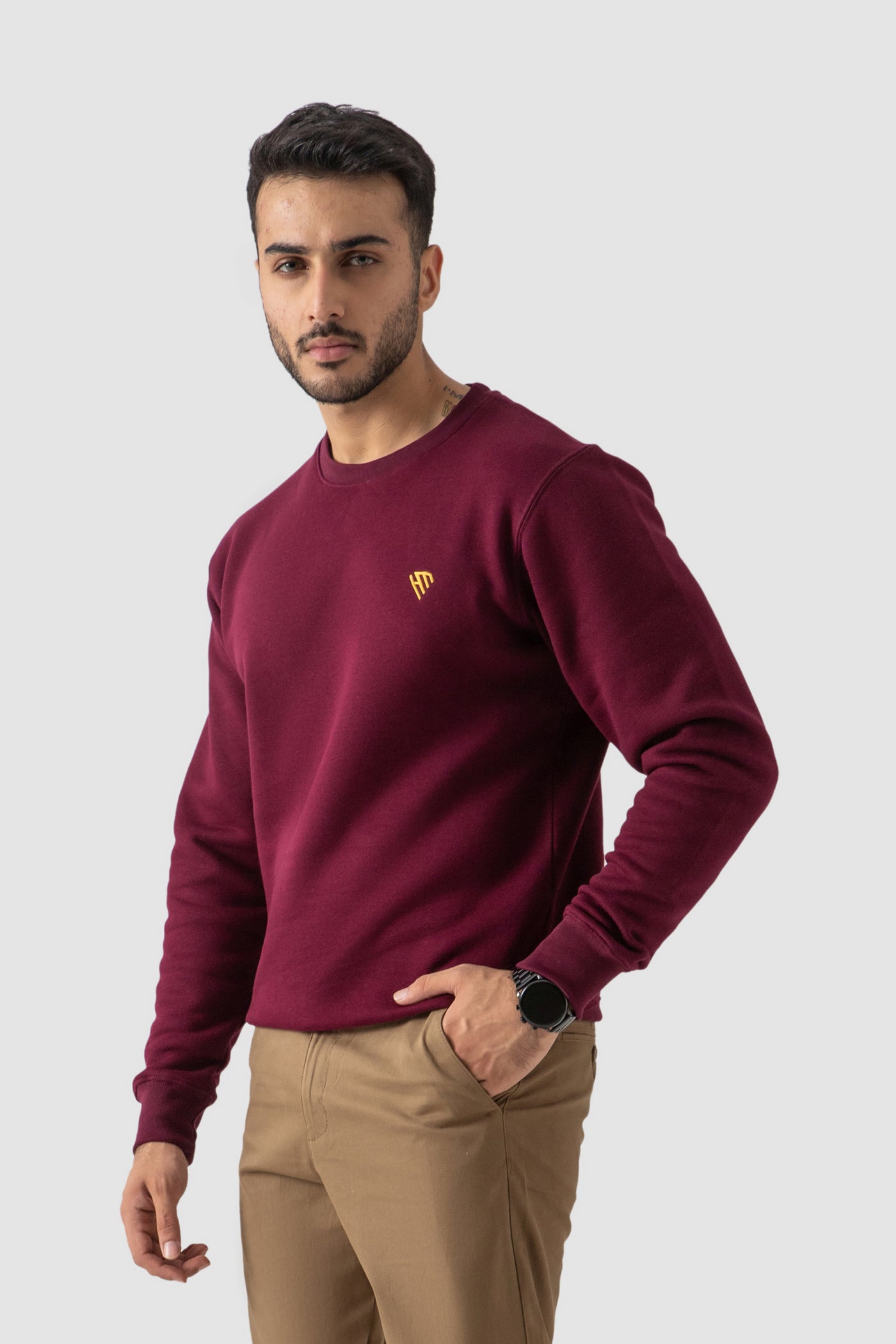 MAROON SWEATSHIRT