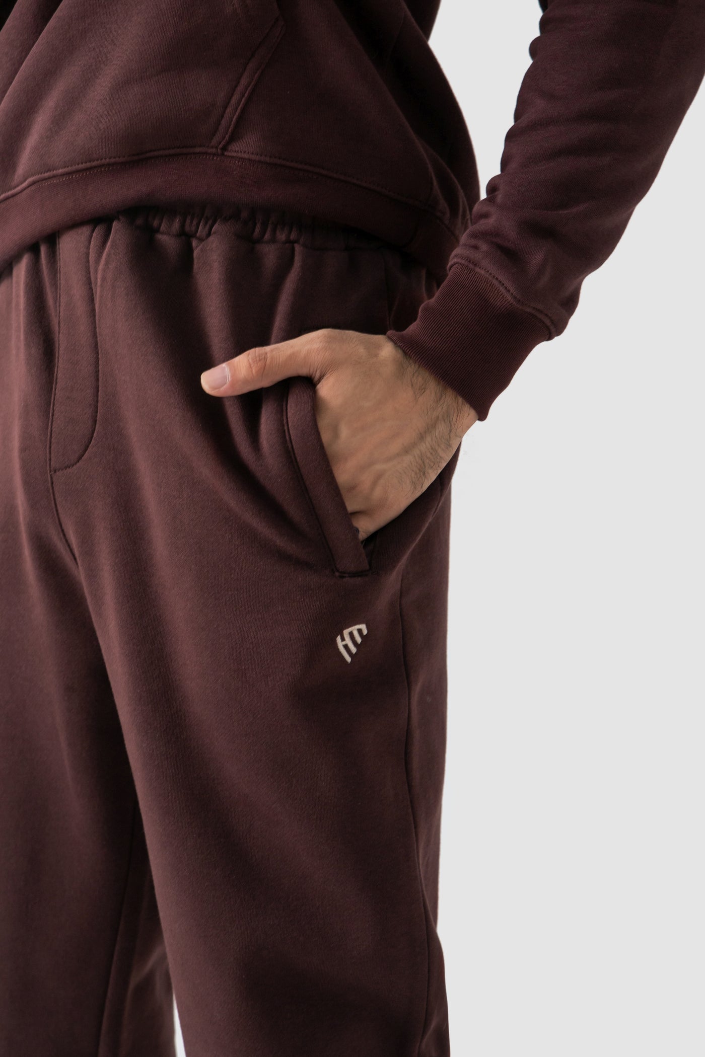 JOGGER PANTS-CHOCOLATE BROWN